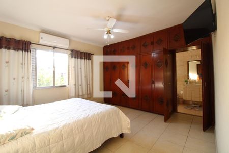 Casa à venda com 270m², 3 quartos e 8 vagasSuíte