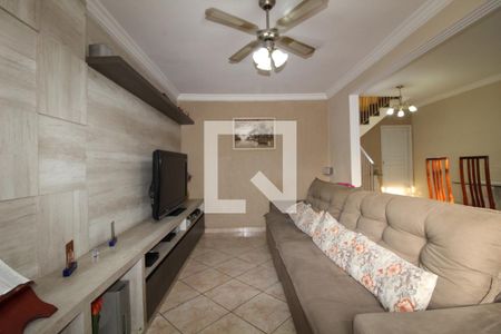 Casa à venda com 270m², 3 quartos e 8 vagasSala de Estar