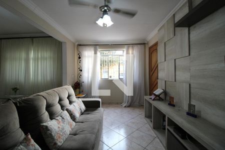 Casa à venda com 270m², 3 quartos e 8 vagasSala de Estar