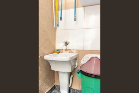 Casa para alugar com 75m², 2 quartos e 2 vagas Casa para alugar com 75m², 2 quartos e 2 vagasÁrea de serviço