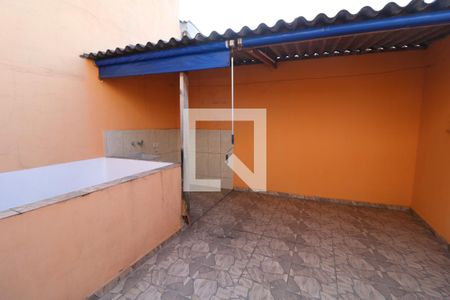 Casa para alugar com 150m², 2 quartos e 1 vagaÁrea de Serviço