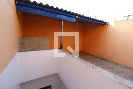 Casa para alugar com 150m², 2 quartos e 1 vagaÁrea de Serviço
