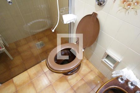 Casa à venda com 250m², 3 quartos e 3 vagasBanheiro