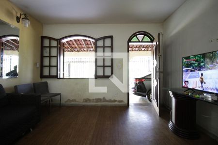 Sala de casa à venda com 3 quartos, 250m² em Alípio de Melo, Belo Horizonte