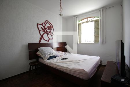 Casa à venda com 250m², 3 quartos e 3 vagasquarto 2