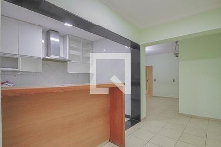 Casa para alugar com 491m², 4 quartos e 6 vagasCozinha