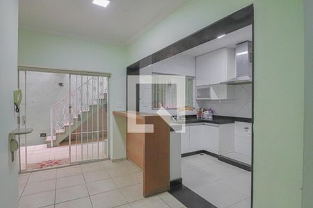 Casa para alugar com 491m², 4 quartos e 6 vagasCozinha