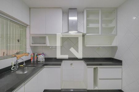 Casa para alugar com 491m², 4 quartos e 6 vagasCozinha