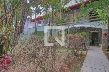 Casa para alugar com 491m², 4 quartos e 6 vagasJardim