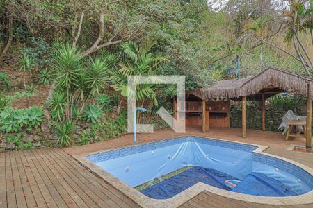 Casa para alugar com 491m², 4 quartos e 6 vagasPiscina