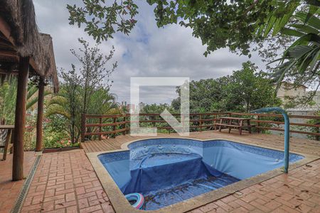 Casa para alugar com 491m², 4 quartos e 6 vagasPiscina