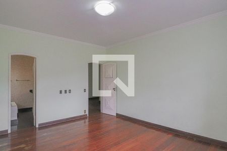 Casa para alugar com 491m², 4 quartos e 6 vagasSuíte 1