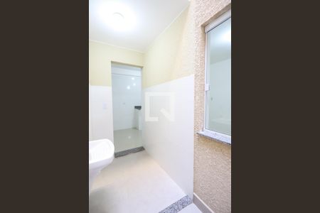 Casa para alugar com 48m², 2 quartos e 1 vaga Casa para alugar com 48m², 2 quartos e 1 vagaLavanderia