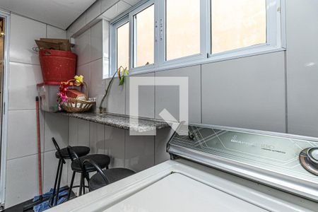 Casa à venda com 270m², 3 quartos e 1 vagaÁrea de Serviço