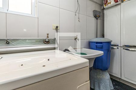 Casa à venda com 270m², 3 quartos e 1 vagaÁrea de Serviço