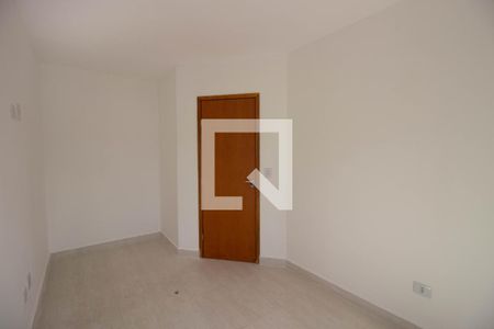Quarto 2 de apartamento para alugar com 2 quartos, 55m² em Cidade Líder, São Paulo