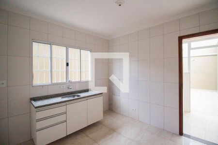 Casa à venda com 150m², 3 quartos e 2 vagasCozinha