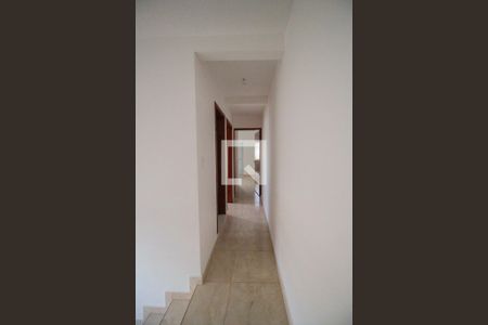 Casa à venda com 150m², 3 quartos e 2 vagasCorredor