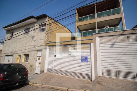 Casa à venda com 150m², 3 quartos e 2 vagasFachada