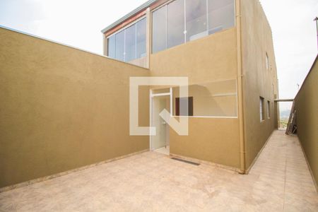 Casa à venda com 150m², 3 quartos e 2 vagasQuintal