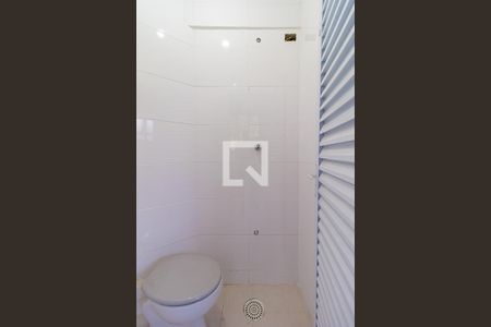 Apartamento para alugar com 78m², 2 quartos e sem vagaBanheiro de Serviço