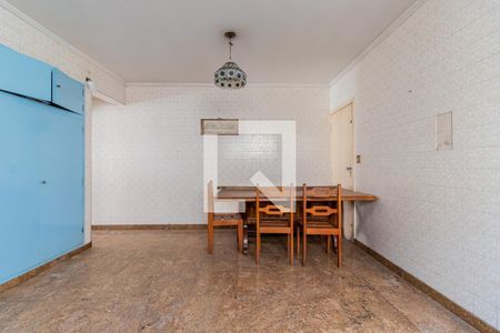 Casa à venda com 215m², 3 quartos e 3 vagas Casa à venda com 215m², 3 quartos e 3 vagasCozinha