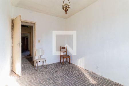 Casa à venda com 215m², 3 quartos e 3 vagas Casa à venda com 215m², 3 quartos e 3 vagasQuarto 2