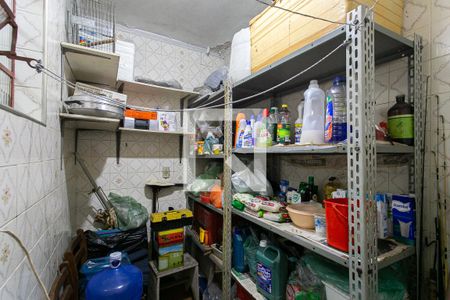 Casa à venda com 105m², 3 quartos e 2 vagasDespensa