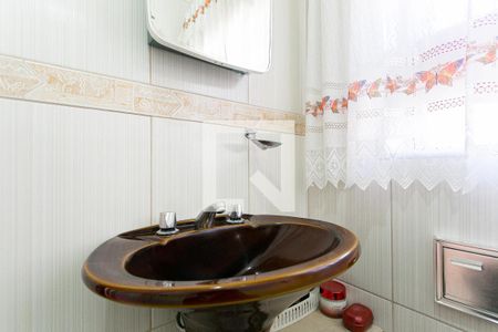 Casa à venda com 105m², 3 quartos e 2 vagasBanheiro da Suíte
