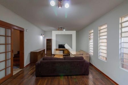 Sala  de casa à venda com 4 quartos, 258m² em Parque Paineiras, São Paulo
