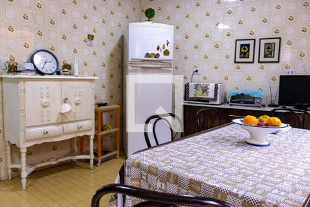 Casa à venda com 110m², 3 quartos e 1 vaga Casa à venda com 110m², 3 quartos e 1 vagaCozinha