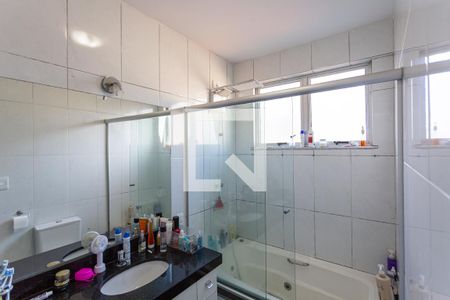 Apartamento à venda com 265m², 4 quartos e 4 vagasBanheiro da Suíte 1