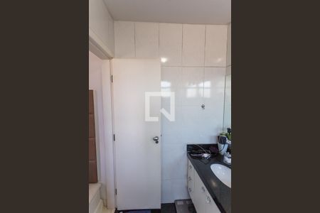 Apartamento à venda com 265m², 4 quartos e 4 vagasBanheiro da Suíte 1
