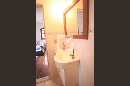 Casa à venda com 250m², 4 quartos e 3 vagasSuíte banheiro 