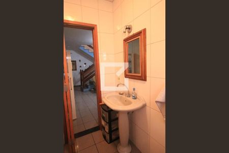 Casa à venda com 250m², 4 quartos e 3 vagasLavabo 