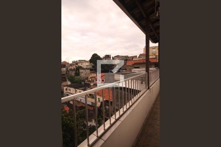 Casa à venda com 250m², 4 quartos e 3 vagasVaranda 