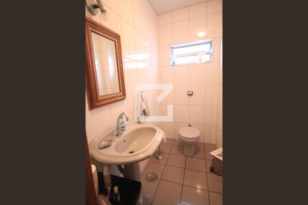 Casa à venda com 250m², 4 quartos e 3 vagasLavabo 