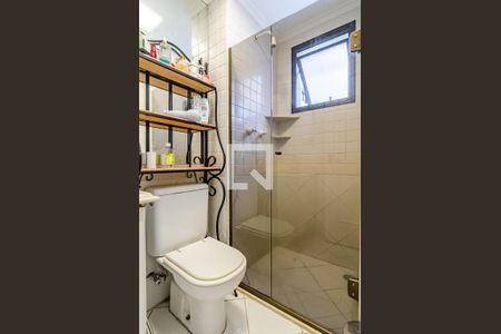 Apartamento à venda com 190m², 3 quartos e 3 vagasBanheiro da Suíte 2