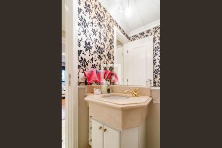 Apartamento à venda com 190m², 3 quartos e 3 vagasLavabo