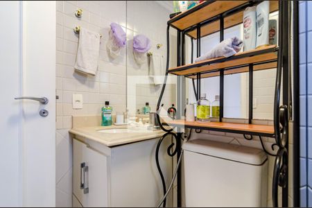 Apartamento à venda com 190m², 3 quartos e 3 vagasBanheiro da Suíte 2