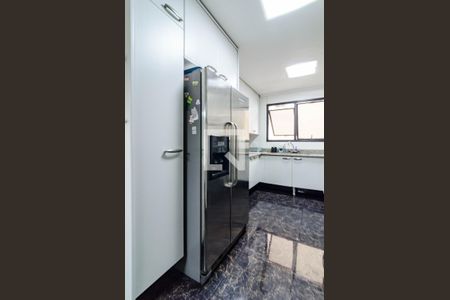 Apartamento à venda com 190m², 3 quartos e 3 vagasCozinha