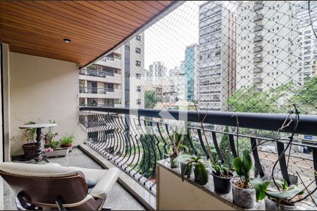 Apartamento à venda com 190m², 3 quartos e 3 vagasVaranda da Sala