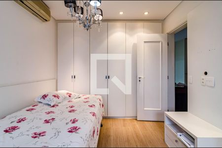 Apartamento à venda com 190m², 3 quartos e 3 vagasSuíte 2