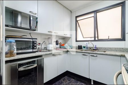 Apartamento à venda com 190m², 3 quartos e 3 vagasCozinha