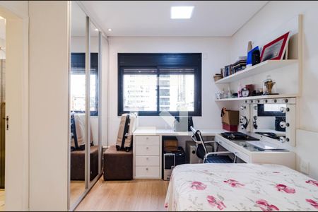 Apartamento à venda com 190m², 3 quartos e 3 vagasSuíte 2