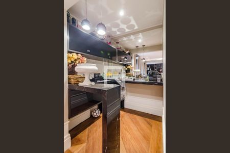 Sala de apartamento à venda com 3 quartos, 190m² em Jardim Paulista, São Paulo