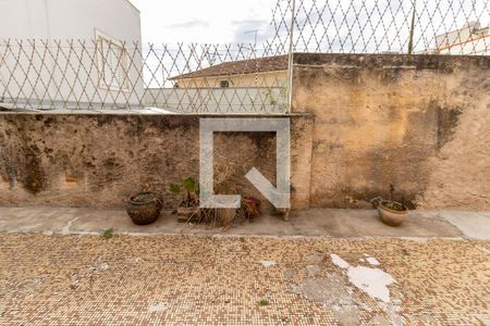 Casa à venda com 190m², 2 quartos e 3 vagasVista do Banheiro