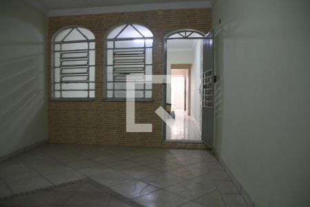 Garagem de casa à venda com 3 quartos, 270m² em Jardim São Sebastião, São Paulo