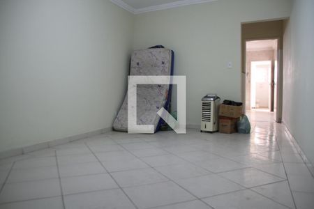 Sala de casa à venda com 3 quartos, 270m² em Jardim São Sebastião, São Paulo