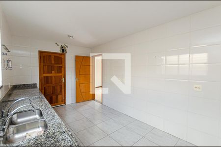 Casa à venda com 150m², 3 quartos e 2 vagas Casa à venda com 150m², 3 quartos e 2 vagasCozinha